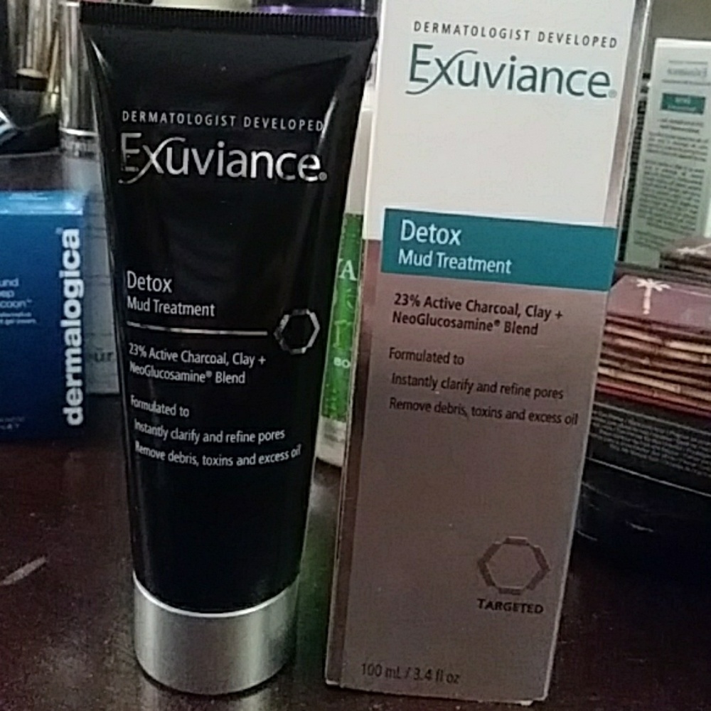 Exuviance Detox Mud treatment 3.4oz